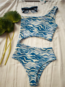 Trikini coco banana ondas de mar