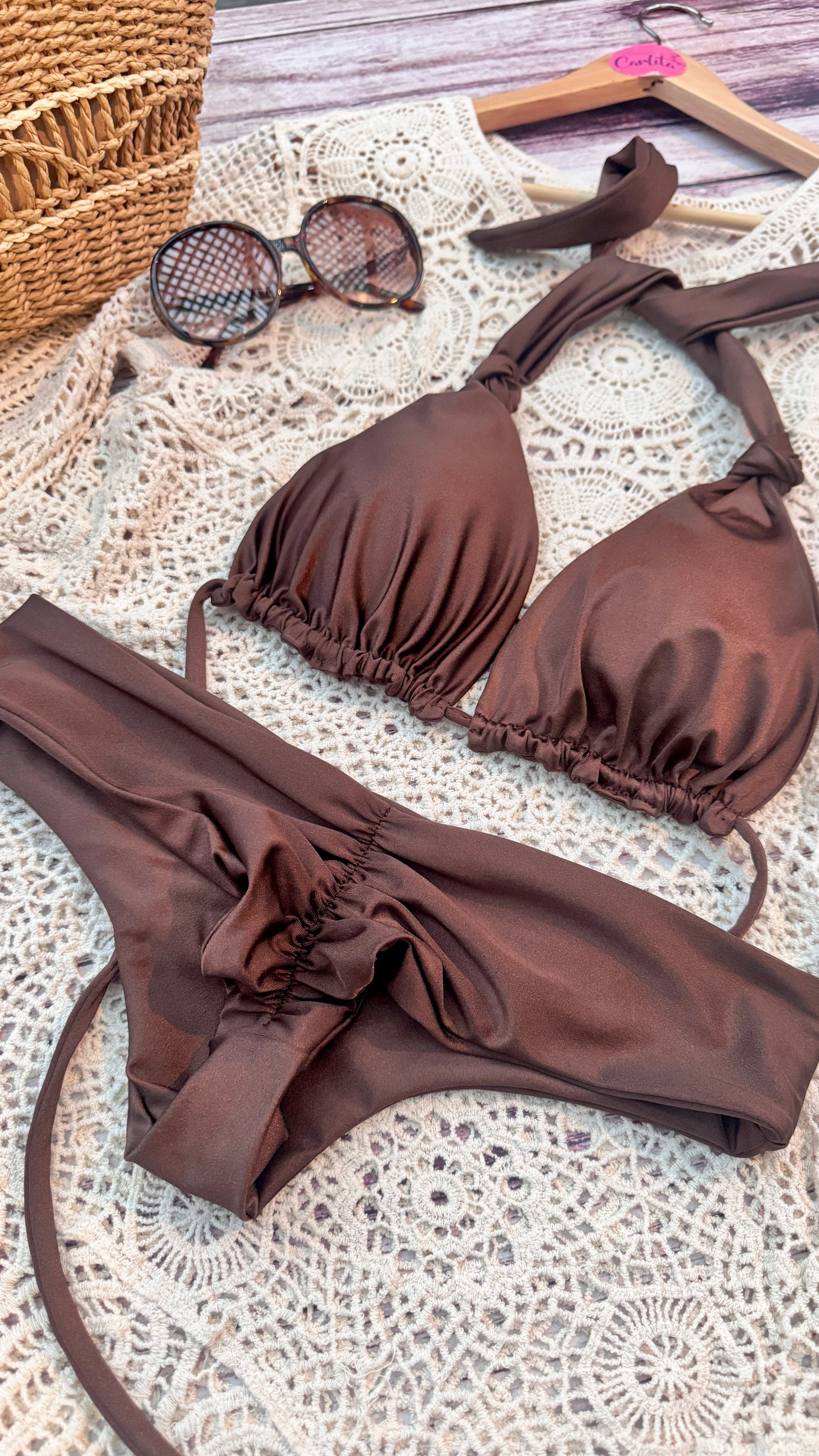 Top Bahía mocha mousse