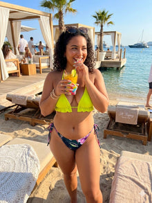 Conjunto ibiza aguacate, tanga brasilera amarres floral