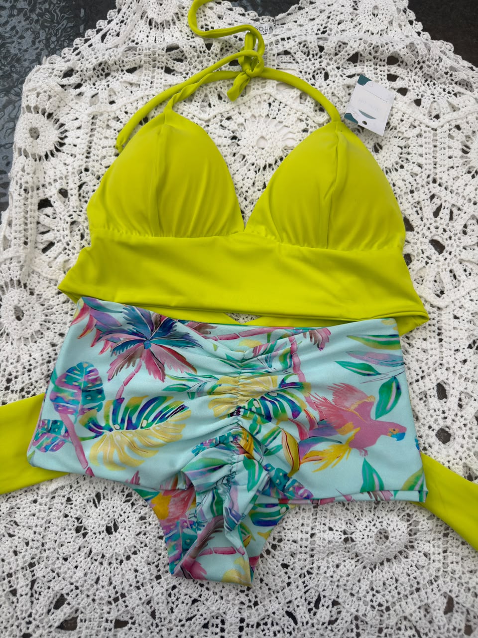 CONJUNTO MAITAI AGUACATE TANGA FITNESS TA TUCANES