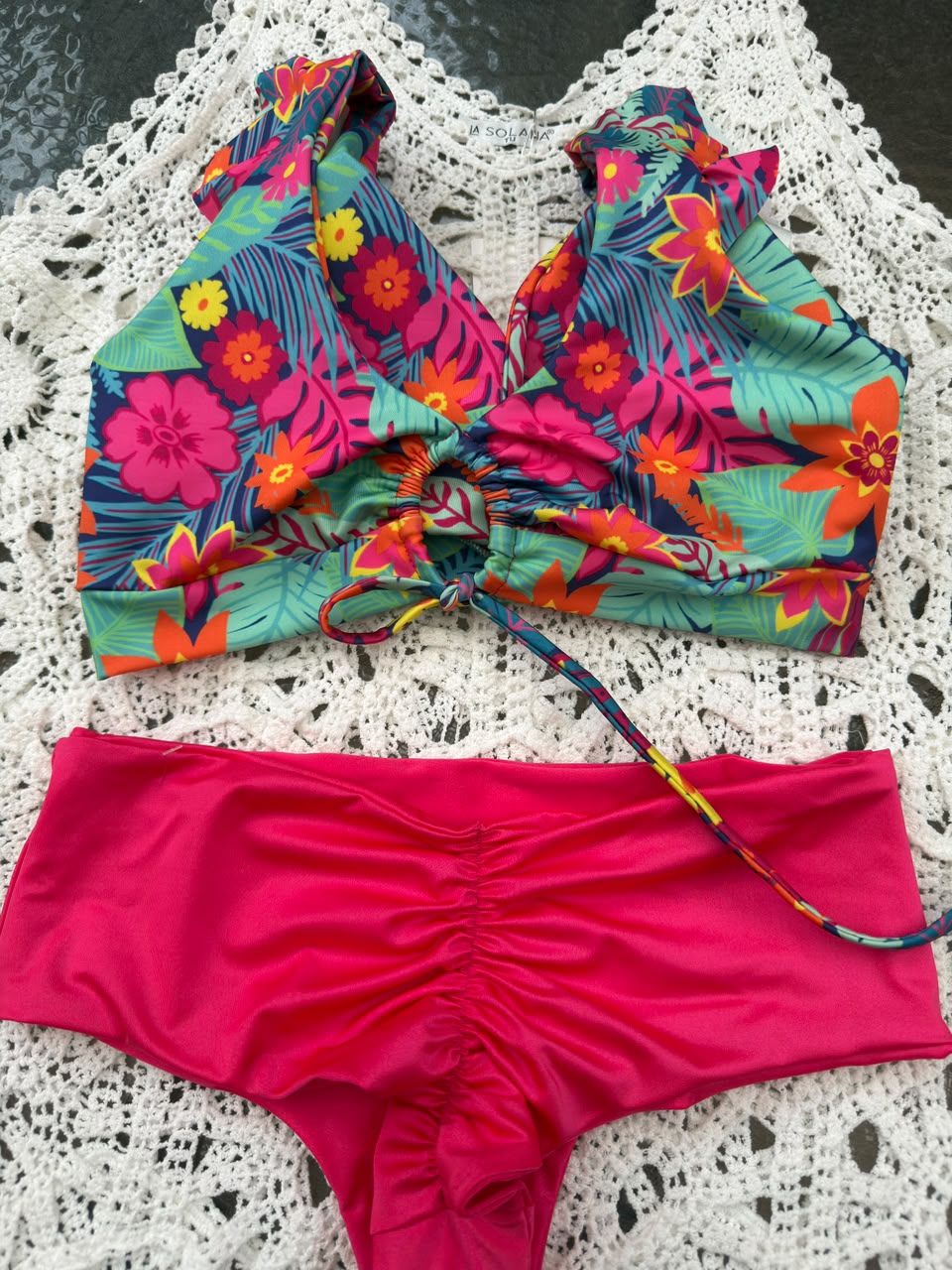 Conjunto Margaret flores tropicales y tanga fitness TM sandia