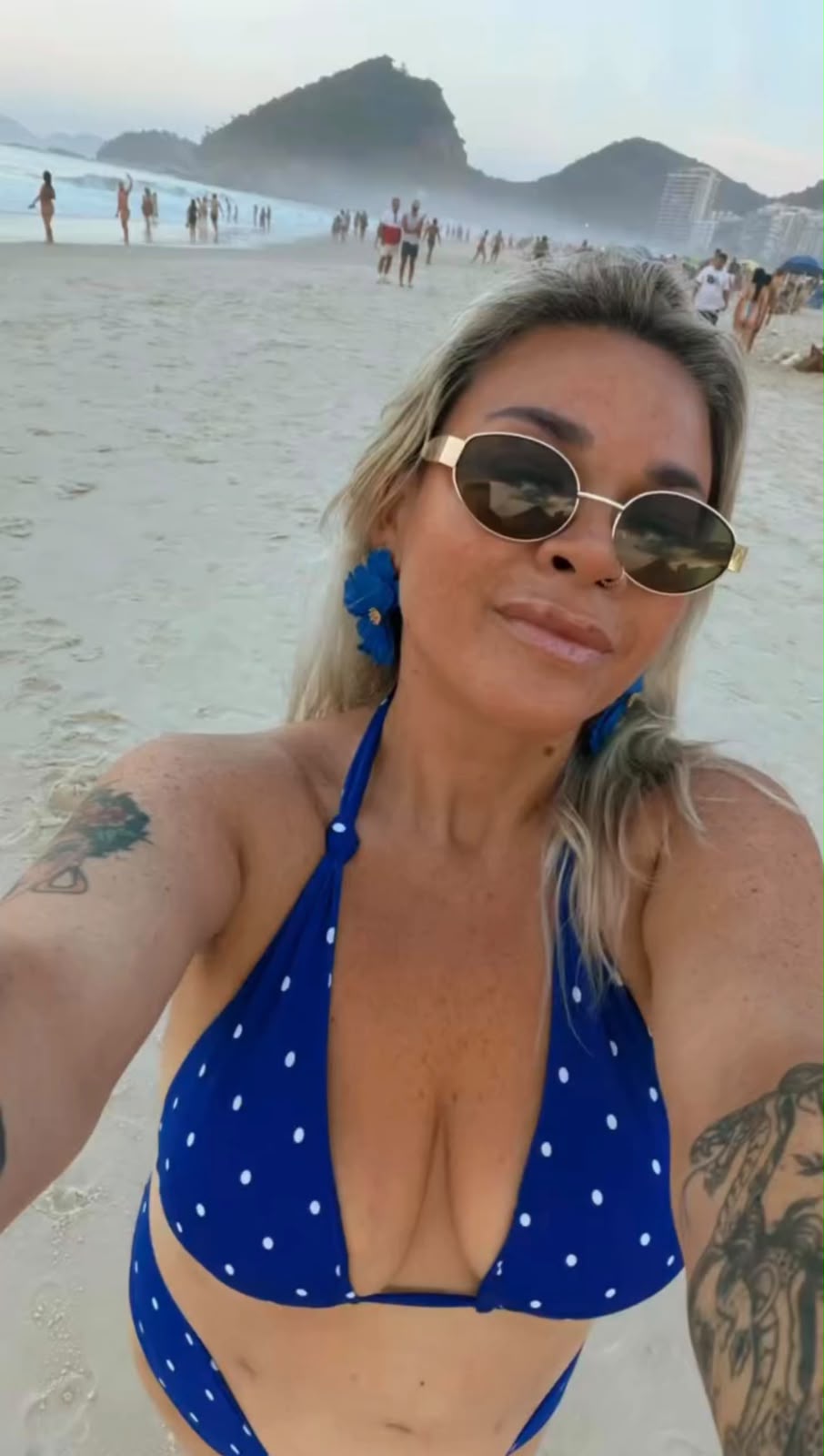 Conjunto bahia calzon tiro medio Retro azul