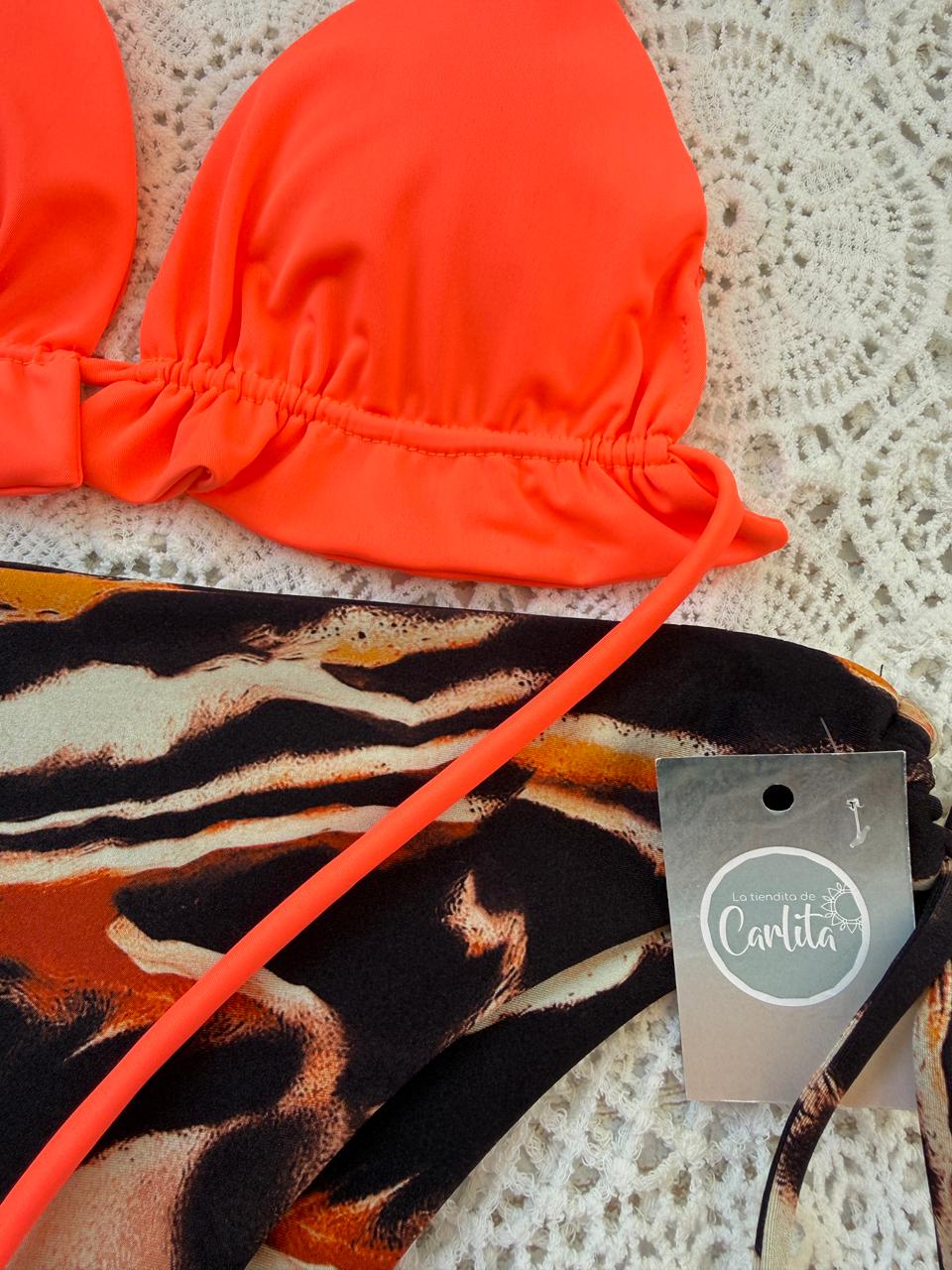 Conjunto ibiza tanga de amarres animal print cafe naranjo