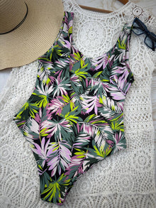 Traje de baño Ilhabella hojas verdes y pistacho