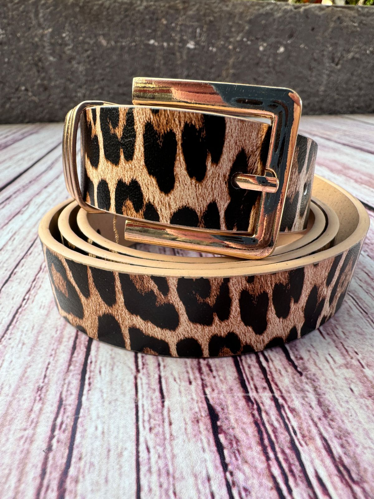 Cinturones animal print
