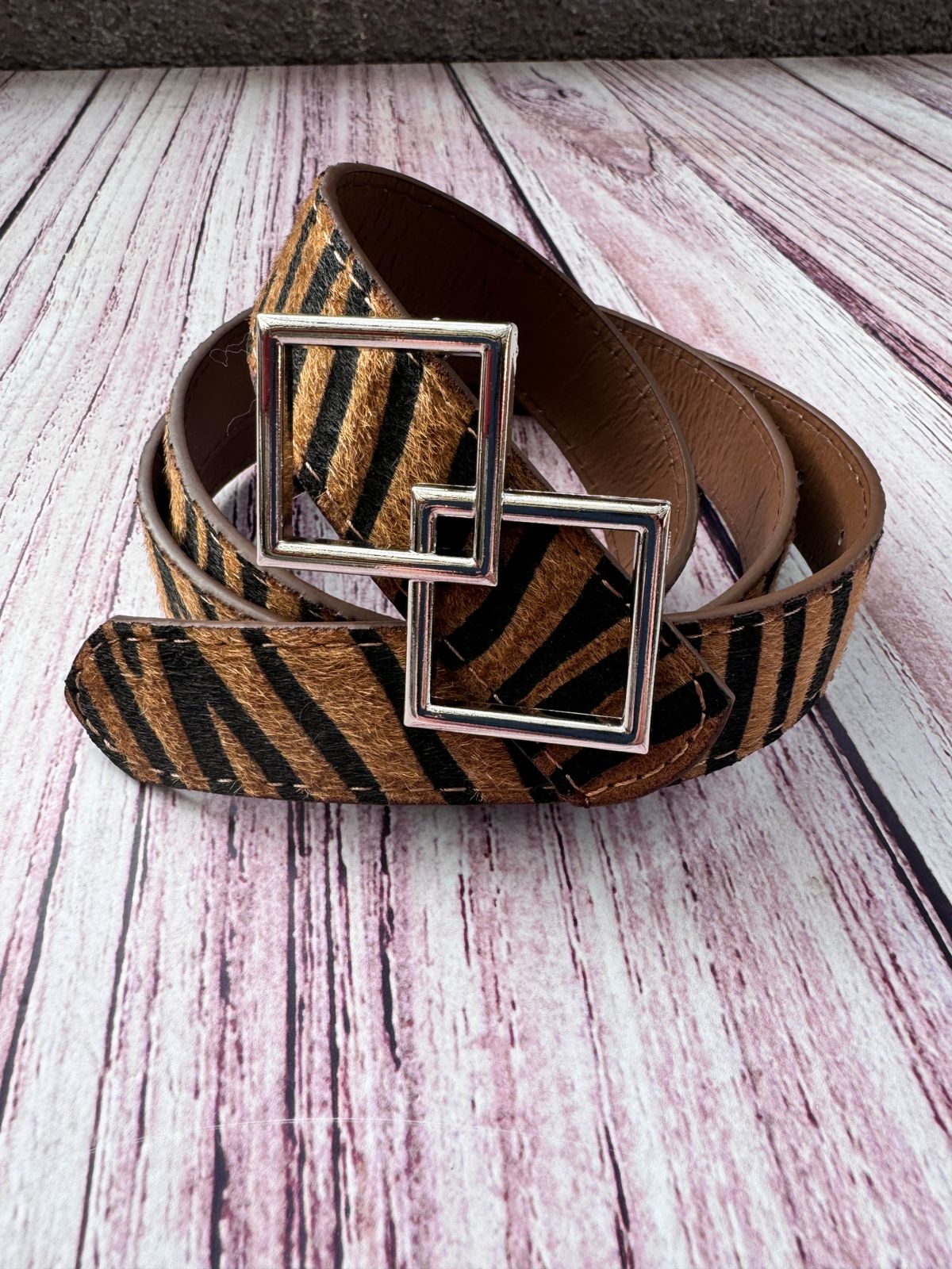 Cinturones animal print